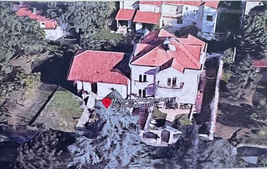 Kuća na prestiznoj lokaciji sa velikim placem