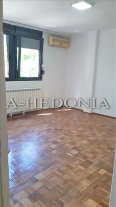 Mirijevo, izdavanje, 2.5, fasadna cigla, prazan