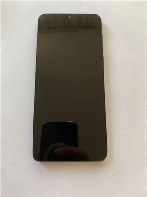 Motorola E13