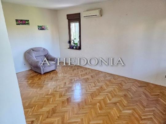 Pančevo, Naselje Tesla, 1.5, pogled, useljiv