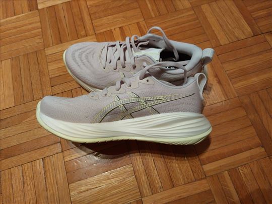patike ženske Asics Cumulus 27, br. 39