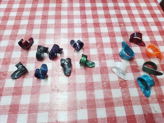 Trzalice za palac i prste 15 komada