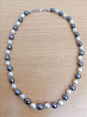Ogrlica BISERI