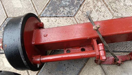 Osovina  za prikolice