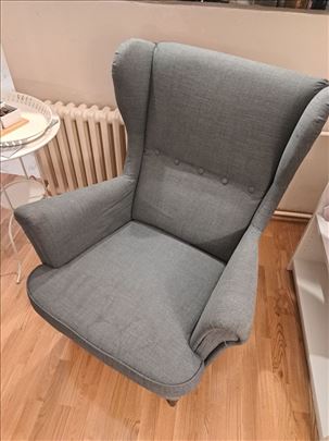 Ikea fotelja i tabure