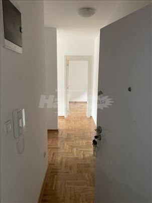 Kompletno opremljen stan