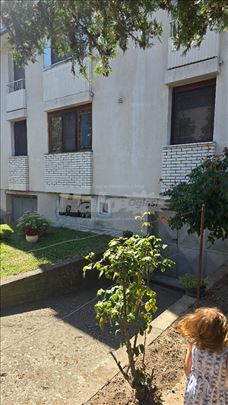 Namesten stan na Galenici 50m²