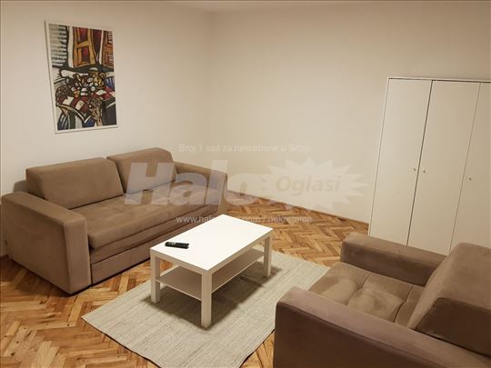 Stan u blizini T.C Stadion 60m2