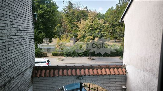 Jednosoban stan - Zemunski park