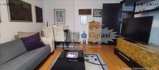 Lux,renoviran, 2.0 stan, fasadna cigla - Mirjevo