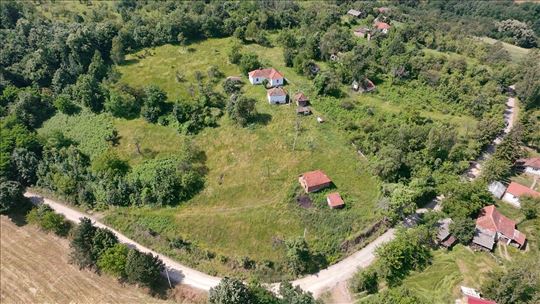 Seosko domaćinstvo Robaje