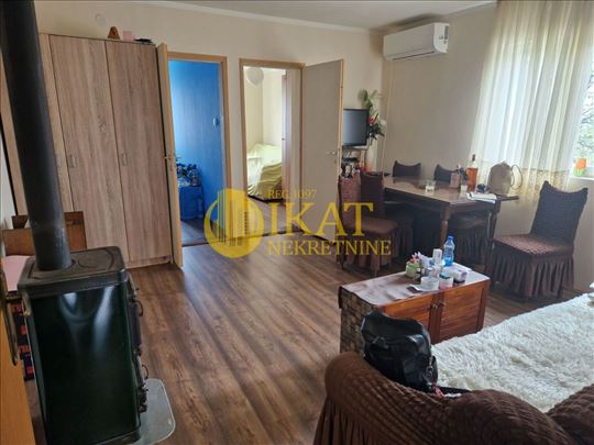 Sremčica, dvoiposoban stan, 43m2