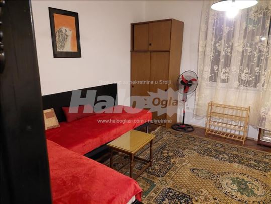  VUK, lepa, svetla garsonjera