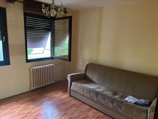 Cara Lazara, Barajevo, uknjižen stan, HITNO