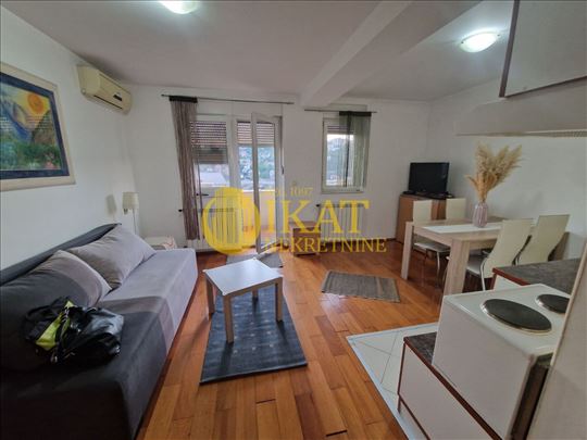 Miljakovac I, garsonjera, 34m2
