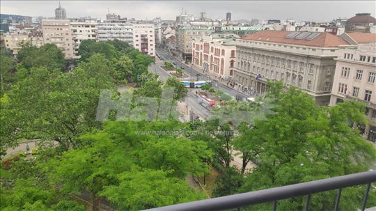 Najlepsi pogled na Beograd, Studentski trg