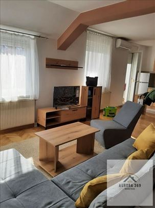 Novi Sad, Centar, Ćirpanova, Trosoban, NameŠten 82