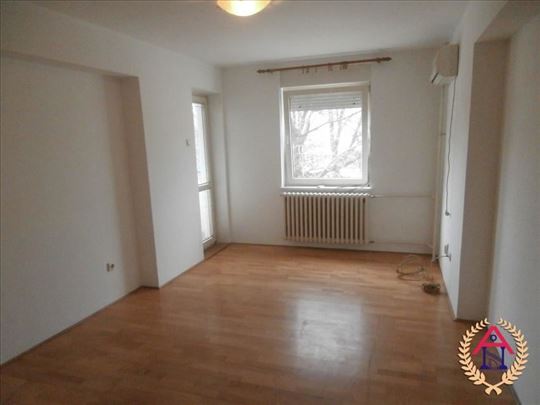 Novi Sad, Sajam, Stan, 2.5, 53,00m2