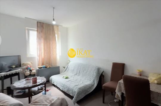Petlovo brdo, garsonjera, 31m²