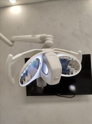 Planmeka compact I, dve stomatološke stolice 