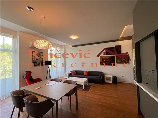 Pogled na Kalemegdan, Jedinstvena ponuda, 65 m2