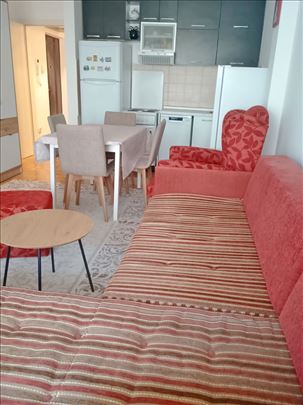 Prodaja, 1.0 Stana Kod Lipovog