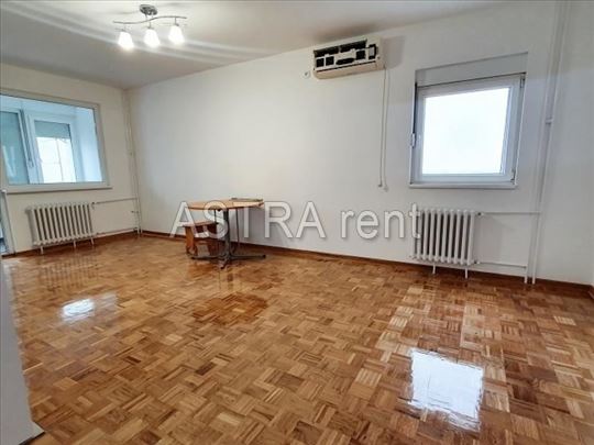 Uknjižen 3.0 stan, bez ulaganja