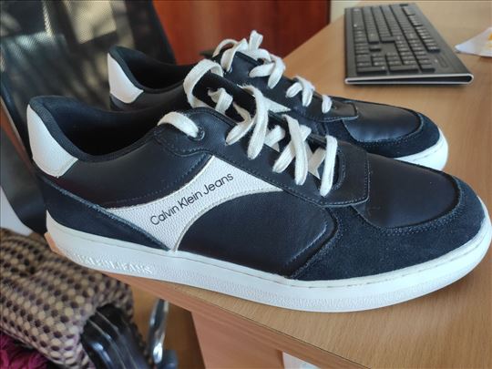 Calvin Klein kožne patike
