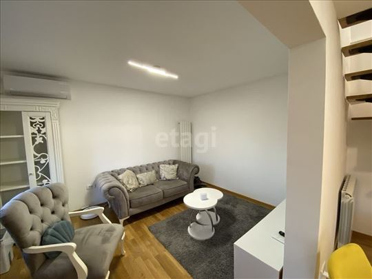 Duplex, 2.5, namešten