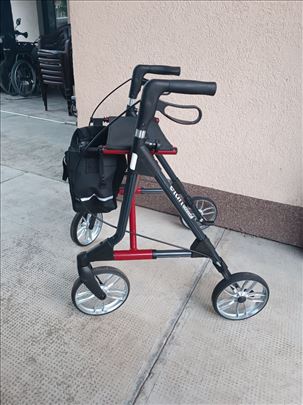 Hodalica šetalica sa torbom elan russka kao nova 