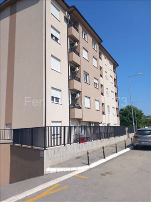 Izdavanje  stana Vojvode Vlahovića 42m2