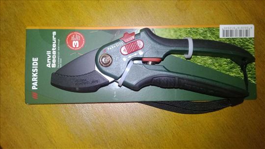 Novo Baštenske makaze Nemačke