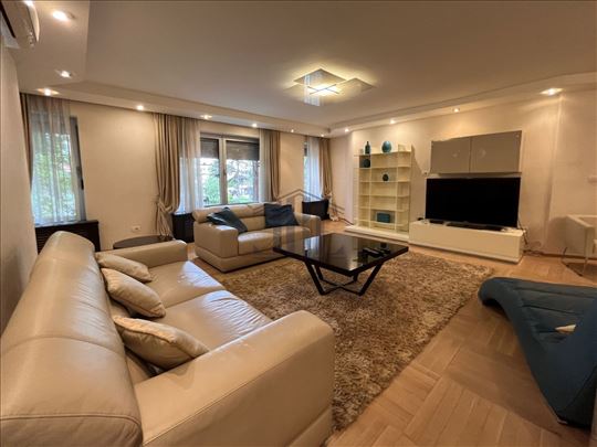 Stan sa garažom za izdavanje, Vračar, 128 m2, ID16
