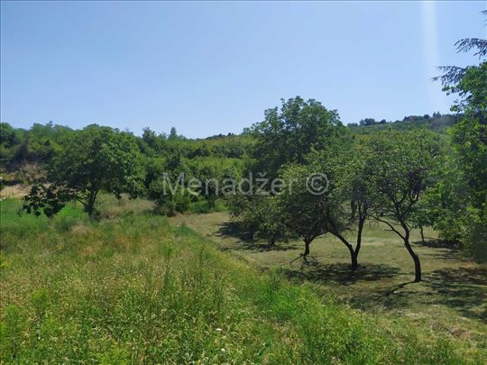 Stari Slankamen, građevinski plac 17 ari okrenut k