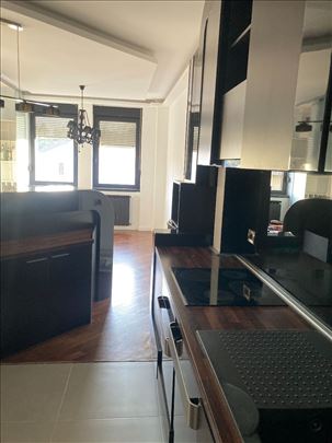 Braće Jerković, 160m2 na dva nivoa