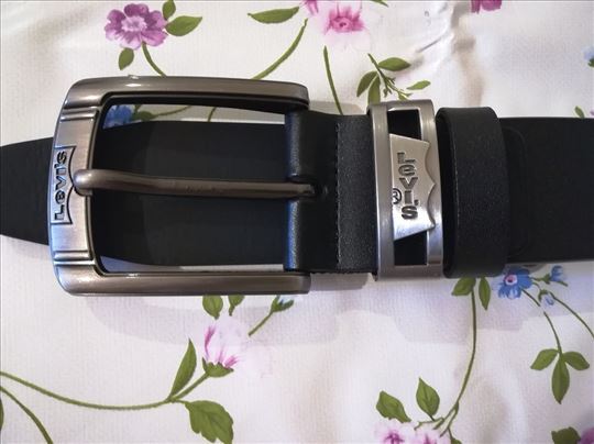 Novi muski kozni markirani kais Levis u crnoj boji