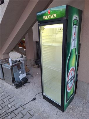 Rashladna vitrina 430l 60/60/200cm