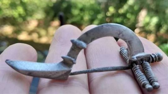 Roman silver crossbow brooch ex rare