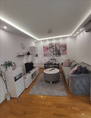 TROSOBAN stan na prodaju Novi Beograd-Ledine