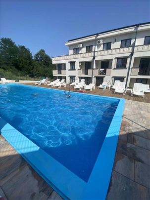 Apartman sa bazenom - Vrnjačka banja