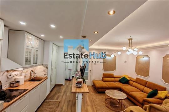 Ekskluzivna ponuda – luksuzno renoviran- 3.0 stan