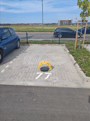 Parking u  New Point odmah do Palate pravde