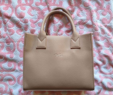 Prelepa ženska tašna Magda