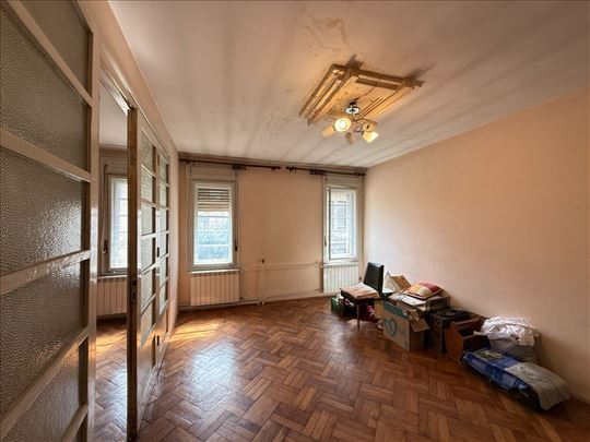 Salonac u srcu grada - Dorćol - Simina