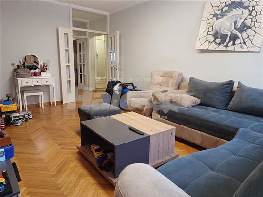 YUBC 3.0 150m² namešten terase i bašta pav. izdjem