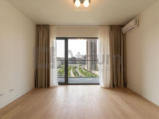 BW King's park - lux, namešten, pogled na park