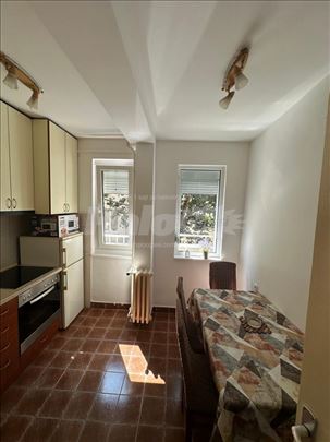 Centar-Vukov Spomenik (Držićeva 5), 37m2