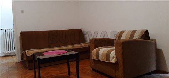 Izdaje se jednosoban stan kod Zone 3, 37m2
