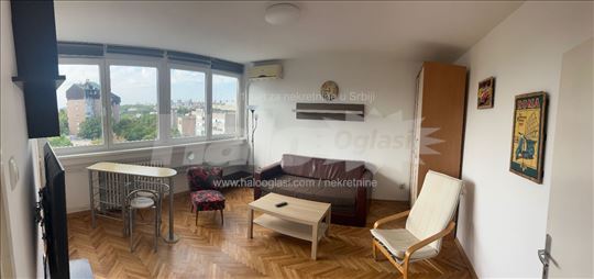 Izdajem odličnu garsonjeru na Medak 2