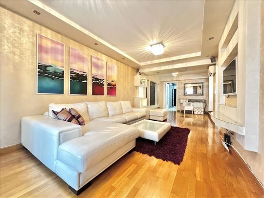 Lux stan Dorcol 84m2 ID#2317